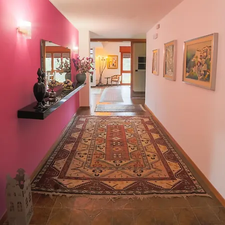 A Casa Di Sara * 卡斯特罗维拉里